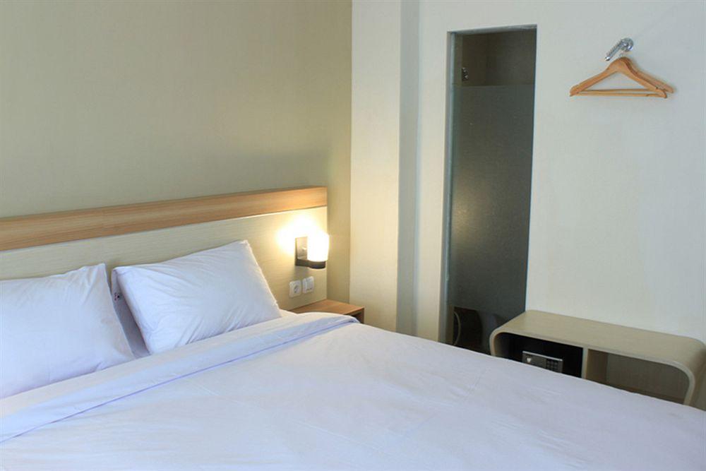 Laxston Hotel Yogyakarta Eksteriør billede